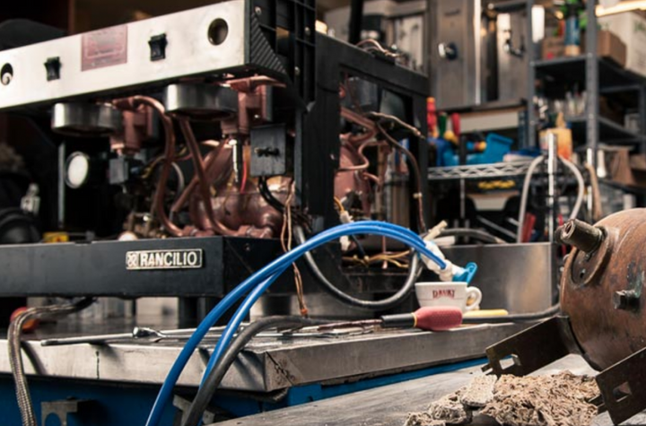 Coffee machine repair service